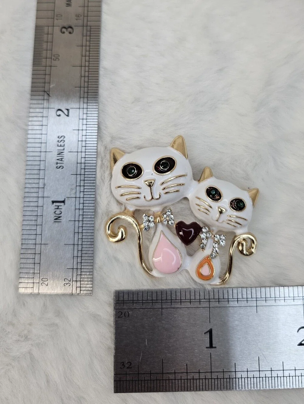 White Cat Brooch Pin NWOT
